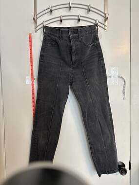 Express Super High Rise Straight Leg Seamed Front Jeans Black Wash Size 0